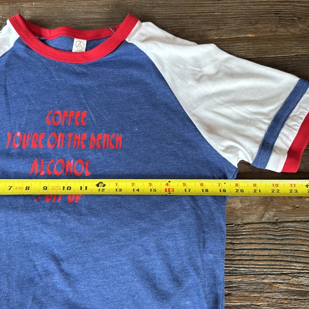 Alternative fun graphic tee retro design NWOT size S/M - Picture 6 of 8